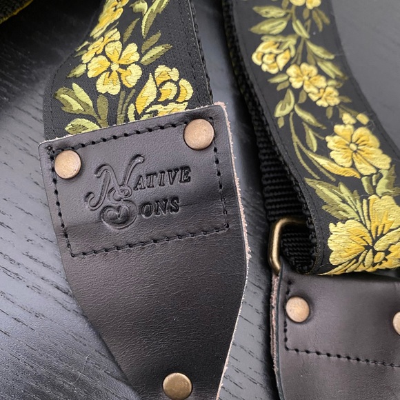 Native Sons Yellow Blossom Strap - Picture 2 of 3